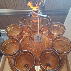 Tiara Exclusives Amber 10 pc wine set