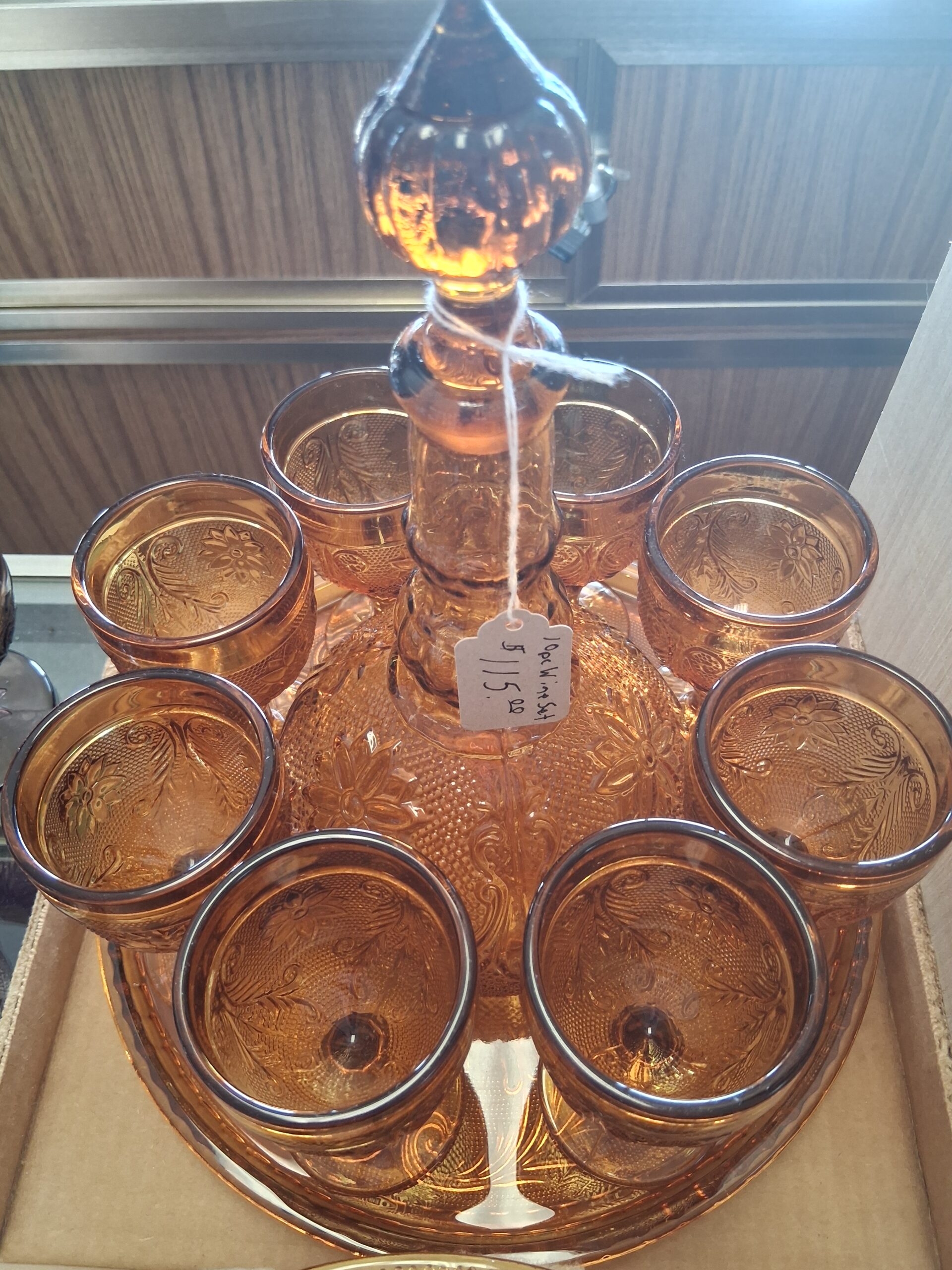 Tiara Exclusives Amber 10 pc wine set