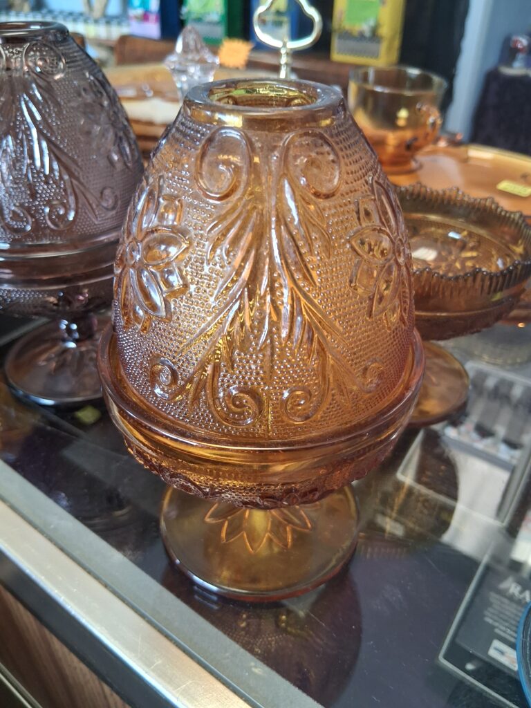 Tiara Exclusives Amber Candleholder