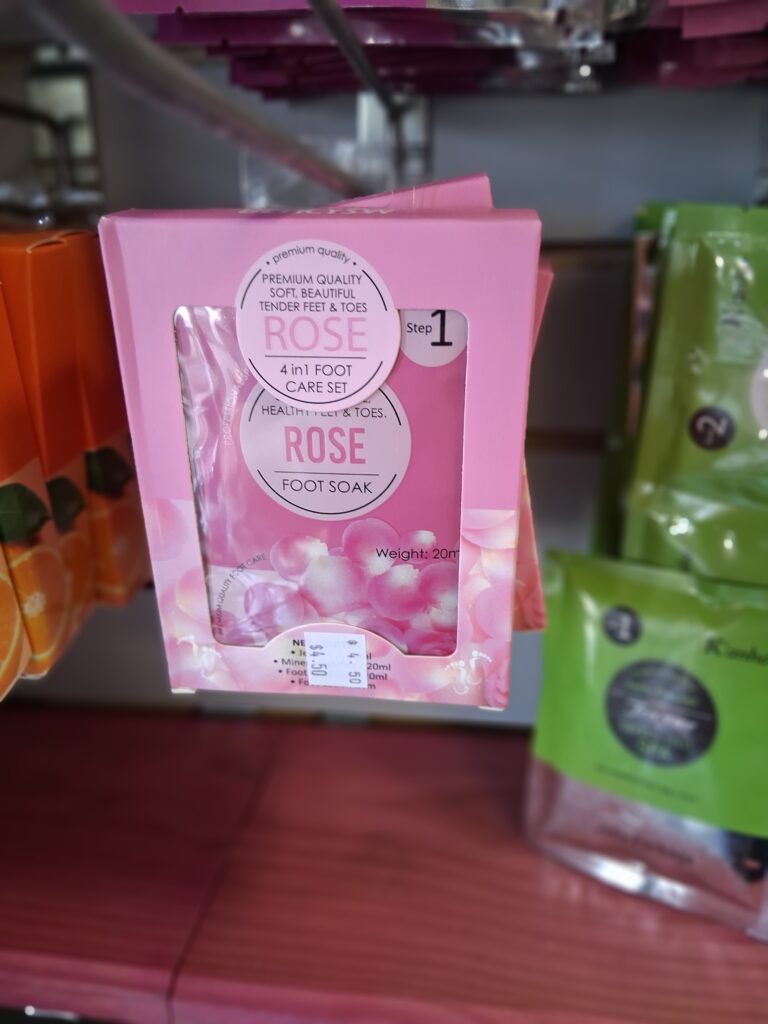 Beacysw 4-in-1 Foot Care Set - Rose