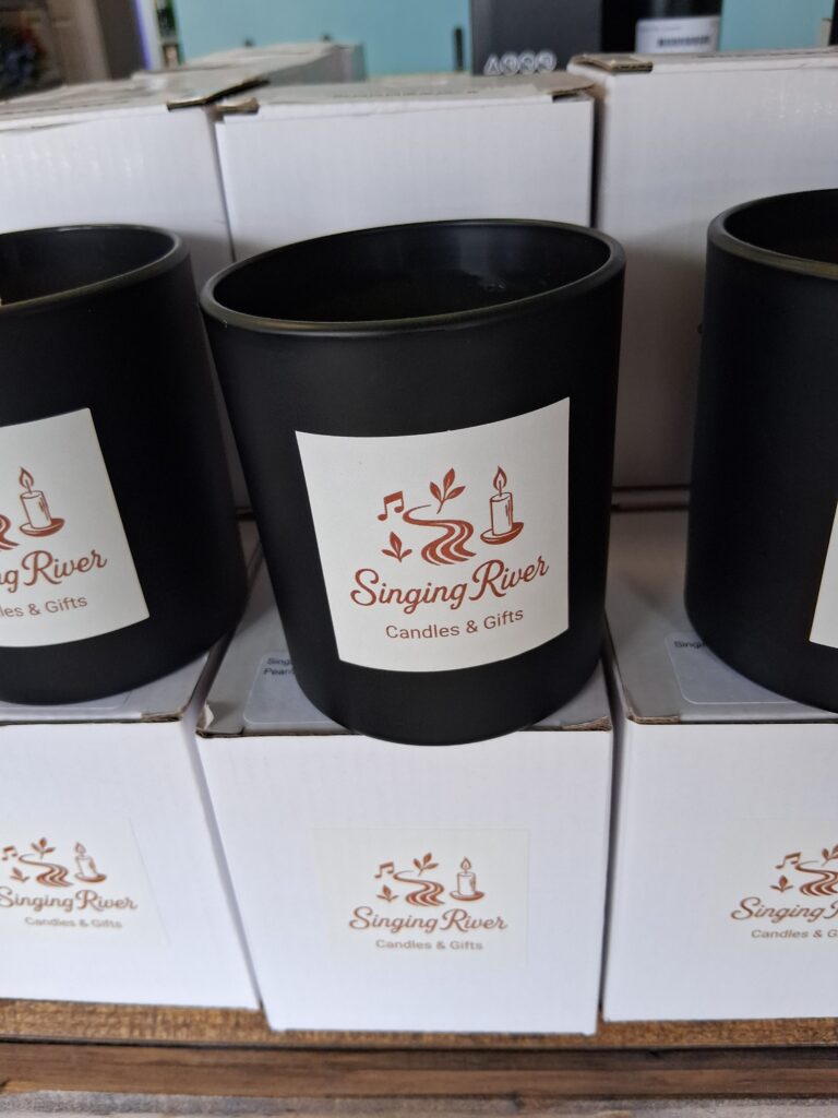 Singing Riv. Tumbler Candles - Freesia